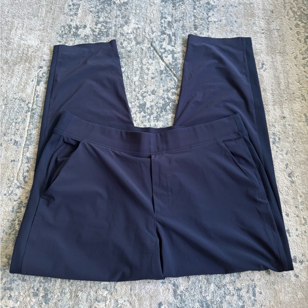 Athleta Brooklyn Mid Rise Ankle Pant in Navy Blue